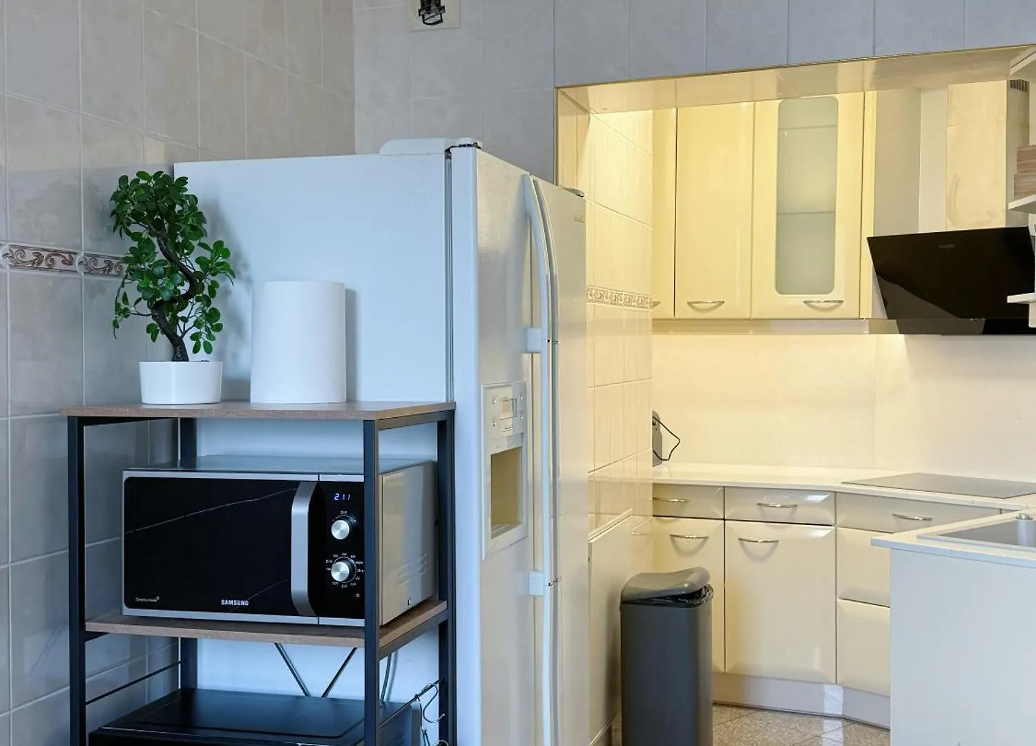 Superb Modern And Spacious Mathis Apartment *